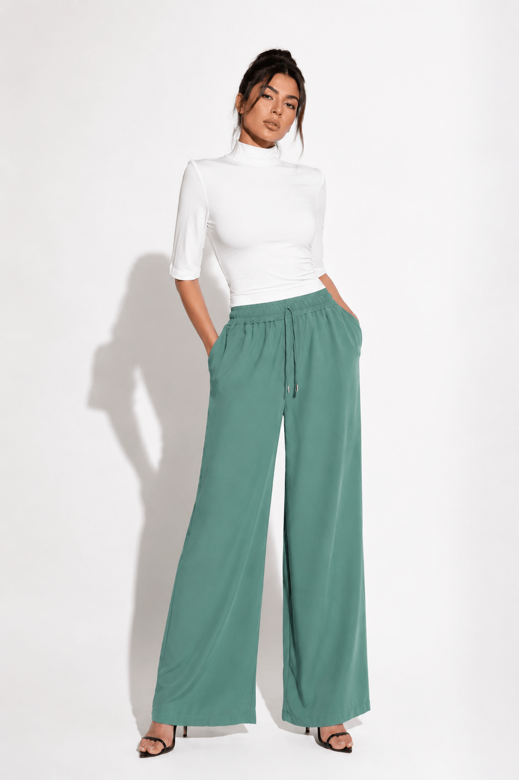 edited file_0000000088f87246a3418a3244c6890d Lida crop turtle - Top/Bodysuits